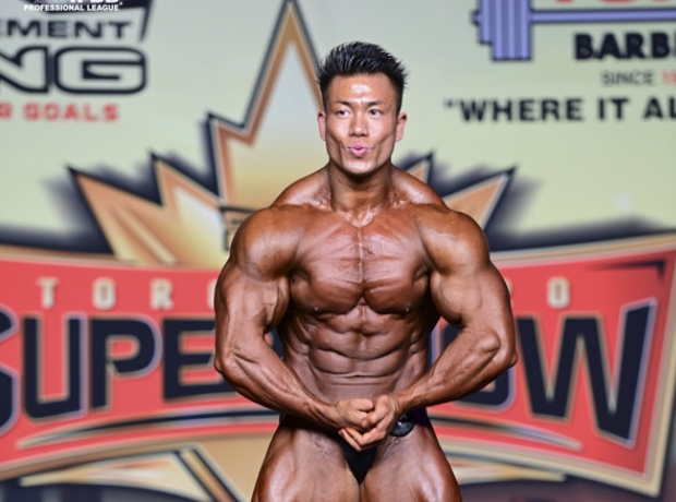 VERUS ヴェルス 宇都宮店 スペシャルトレーナー 倉持 健太郎